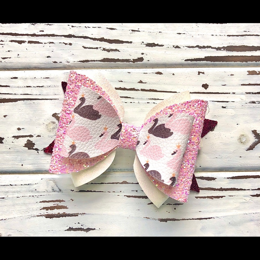 🎀Trixie Bow
